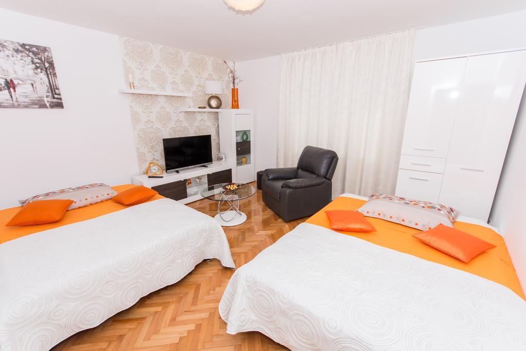 Put Ravnih Njiva Leilighet Split